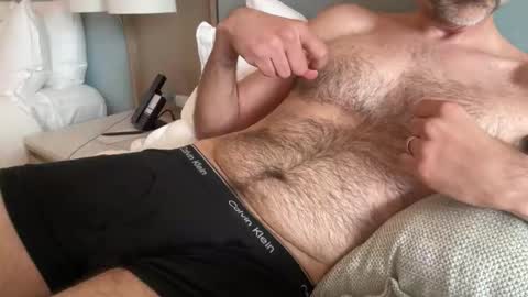 otterzerop online show from March 1, 9:03 pm