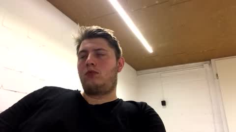 outflayd online show from February 13, 11:54 pm