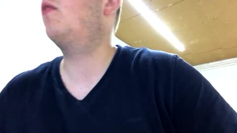 outflayd online show from May 28, 1:42 pm