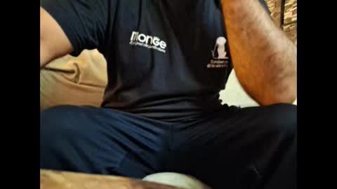 p326032 online show from October 31, 9:29 pm