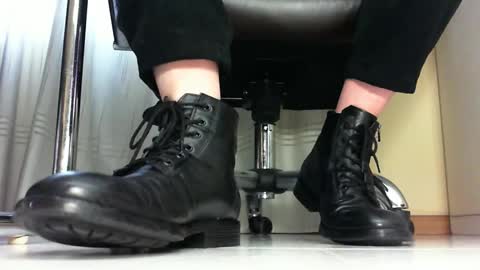 Snapshot of pablomenesssl chatting on January 29, 1:07 pm Pablo Meness online show from January 29, 1:07 pm