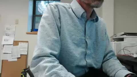 Paddle me online show from April 14, 9:14 pm