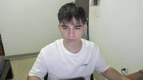 pakun_ online show from March 29, 2:12 am