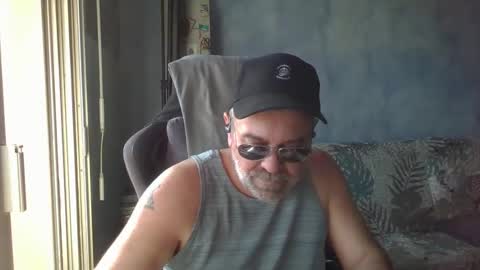 fla online show from May 21, 5:06 pm