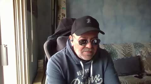 fla online show from May 9, 1:34 pm