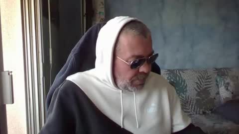 fla online show from May 19, 6:19 am