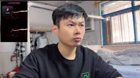 paopaotang61 online show from November 23, 5:40 am