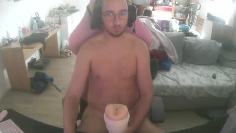 paradoxe91 online show from June 2, 11:44 am