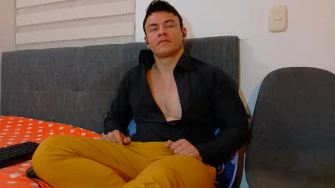 Snapshot of paris_mark chatting on September 12, 5:51 am Mark Paris online show from September 12, 5:51 am