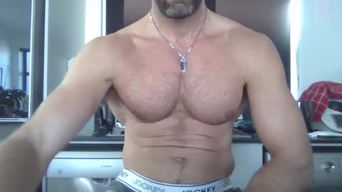 Porn Actor 21cm Hetero online show from April 1, 1:52 pm