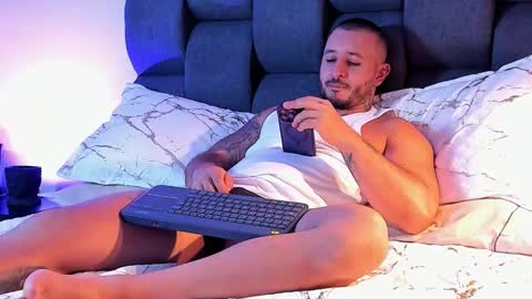 parker lavine online show from November 9, 2:48 am