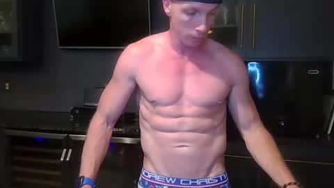 Snapshot of parkerflexes chatting on October 24, 3:52 am Parker online show from October 24, 3:52 am