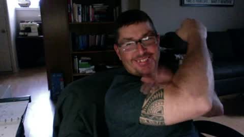 patmilll online show from April 28, 11:09 pm