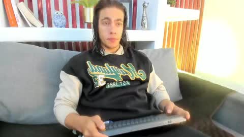 Snapshot of patrick_senova chatting on March 12, 4:30 am Patrick online show from March 12, 4:30 am