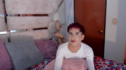 Snapshot of patrik_12 chatting on February 16, 3:15 am patrik online show from February 16, 3:15 am