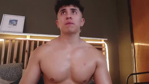 Paul online show from November 13, 4:00 pm