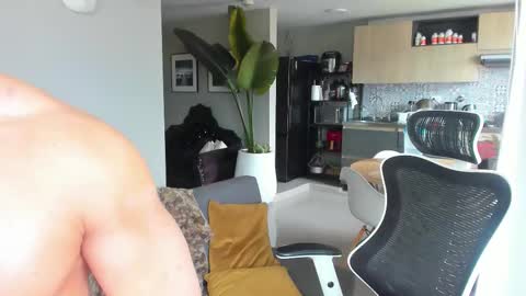 Paul online show from February 8, 6:01 pm