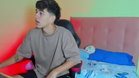 paul_sexycock online show from January 26, 12:43 pm