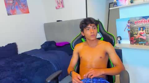 Paul online show from April 21, 3:34 am