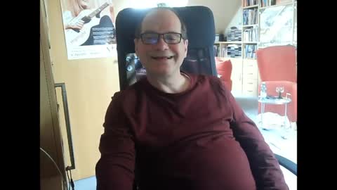 Pavlov aka Peter online show from May 20, 8:21 am