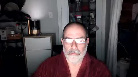 pdochpdoch online show from March 30, 5:41 am