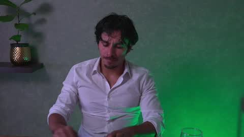 andres    online show from April 6, 6:42 pm