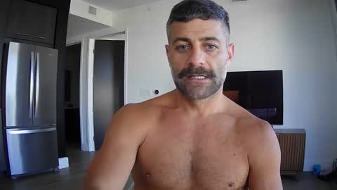 persianprince546 online show from January 10, 10:25 pm