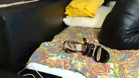 peter196888 online show from January 8, 9:25 am