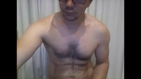 Snapshot of peter_7776 chatting on March 1, 8:57 am peter online show from March 1, 8:57 am