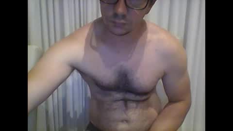 Snapshot of peter_7776 chatting on February 5, 9:25 am peter online show from February 5, 9:25 am