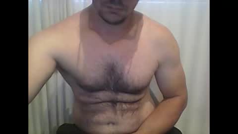 Snapshot of peter_7776 chatting on February 10, 7:07 pm peter online show from February 10, 7:07 pm