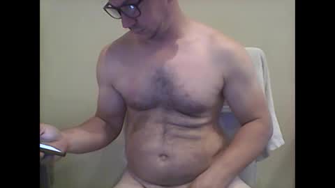 Snapshot of peter_7776 chatting on March 10, 7:29 pm peter online show from March 10, 7:29 pm