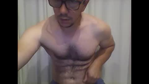 Snapshot of peter_7776 chatting on December 24, 9:06 am peter online show from December 24, 9:06 am
