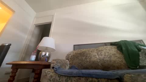 petersonkent6745 online show from May 3, 10:34 pm