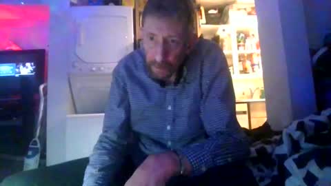 pgrower online show from April 13, 10:38 am