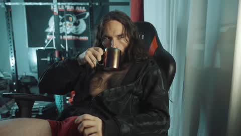 Phil Chambers online show from March 3, 7:01 pm