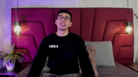 Milo online show from April 28, 11:48 am