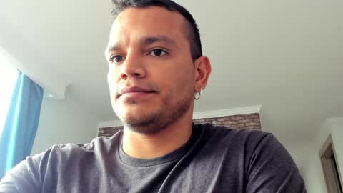 Snapshot of philipe_inzagui chatting on December 16, 7:00 pm Philipe online show from December 16, 7:00 pm