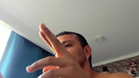 Snapshot of philipe_inzagui chatting on December 22, 5:53 pm Philipe online show from December 22, 5:53 pm