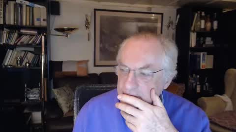 Snapshot of philoumis2 chatting on January 21, 12:15 am Philippe online show from January 21, 12:15 am