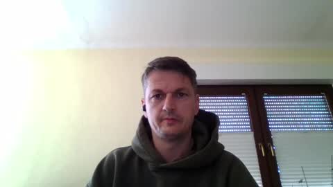 piercingsxxx online show from April 9, 8:31 am