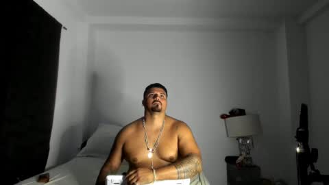 pikoro_gomez online show from February 25, 1:39 am