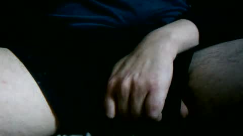 pisellonelargo online show from March 18, 10:40 am