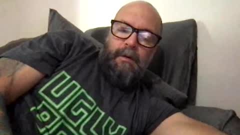 Snapshot of pleasesitonmycock chatting on February 7, 3:08 pm PleaseSitOnMyCock online show from February 7, 3:08 pm