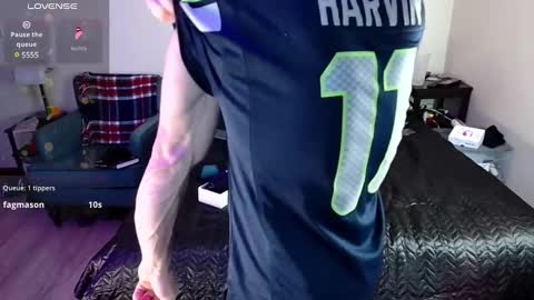 wickedcurv online show from December 28, 3:16 pm