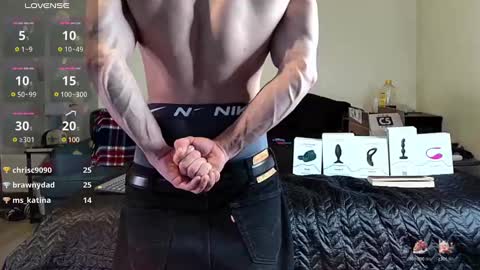 wickedcurv online show from December 24, 1:49 am