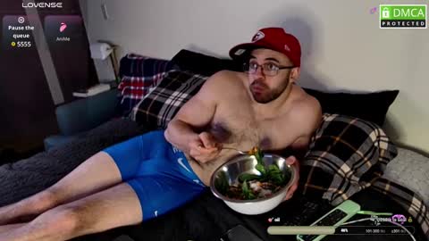 wickedcurv online show from March 8, 6:09 am