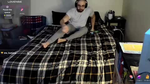 wickedcurv online show from February 1, 9:29 pm