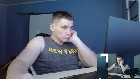 Poliglotjoe2 online show from February 20, 6:26 am