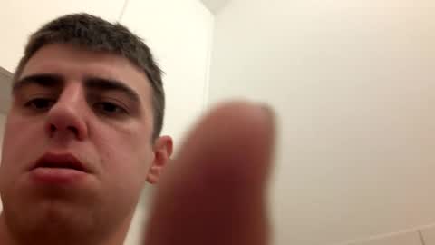 polishboooy2003 online show from March 3, 3:36 am